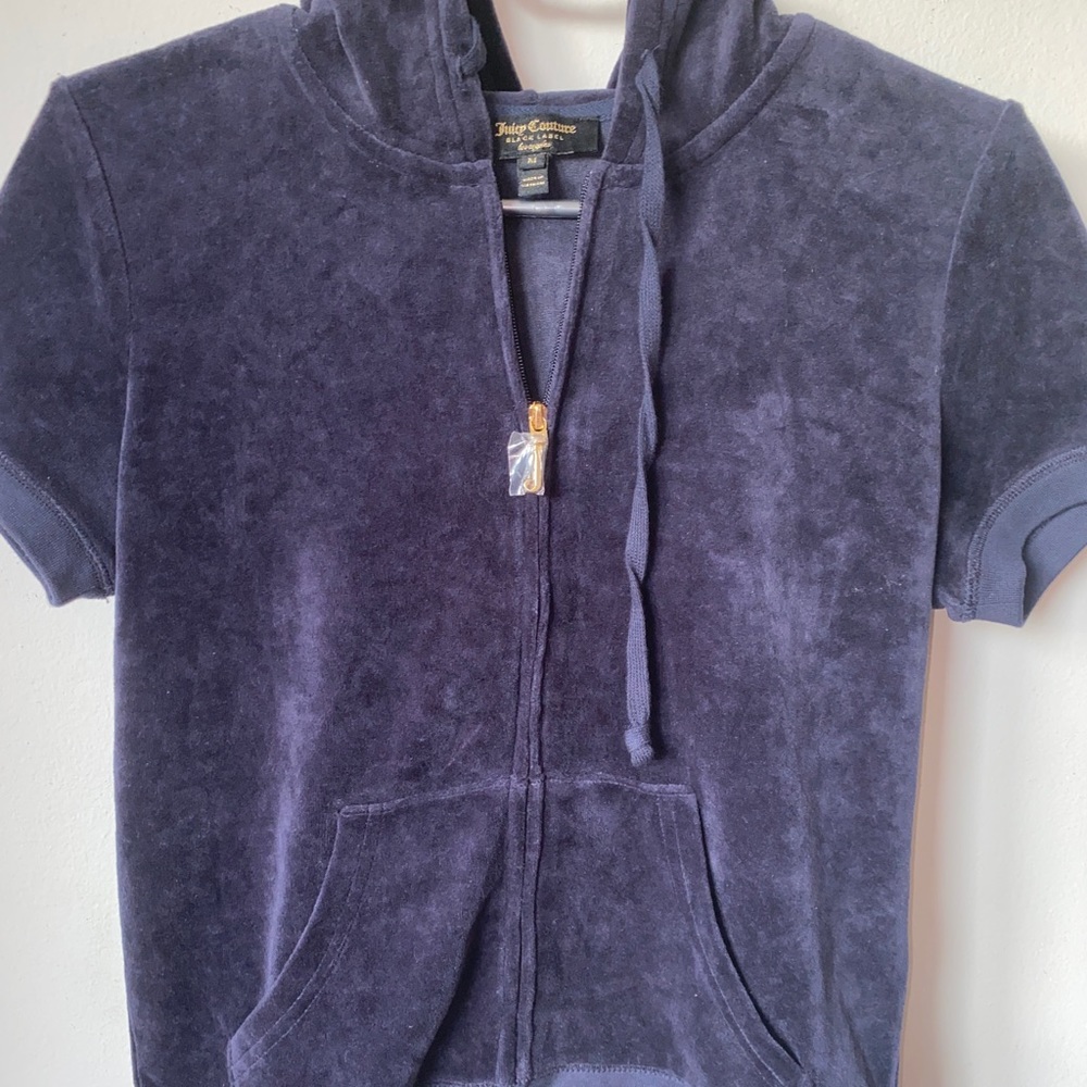 Sleevless juicy couture tracksuit